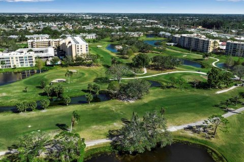 Condo in Bradenton, Florida, 2 bedrooms  № 1513993 - photo 4