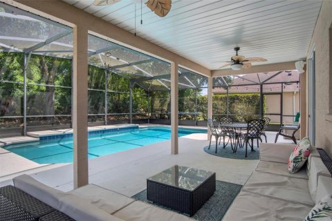 House in DeBary, Florida 5 bedrooms, 247.31 sq.m. № 2217204 - photo 26