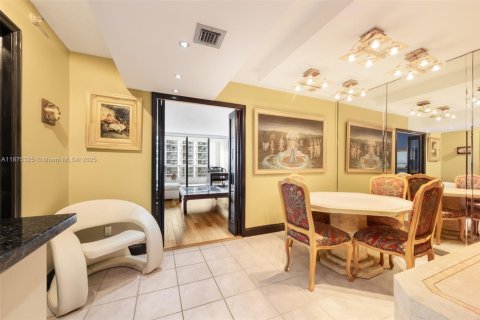 Copropriété à vendre à Miami, Floride: 1 chambre, 101.64 m2 № 1980322 - photo 8