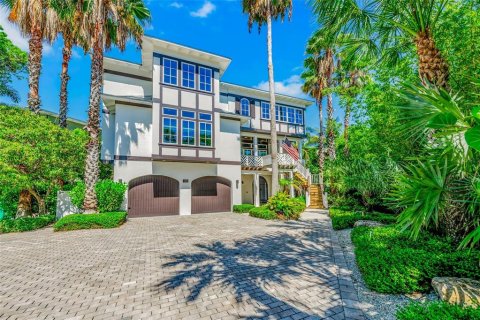 Villa ou maison à vendre à Anna Maria, Floride: 5 chambres, 421.78 m2 № 2123902 - photo 2