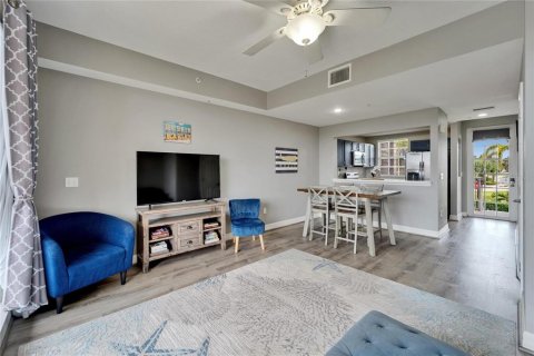 Townhouse in Ruskin, Florida 2 bedrooms, 103.12 sq.m. № 1810994 - photo 20