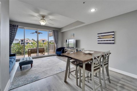 Townhouse in Ruskin, Florida 2 bedrooms, 103.12 sq.m. № 1810994 - photo 18