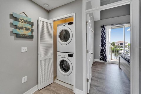 Townhouse in Ruskin, Florida 2 bedrooms, 103.12 sq.m. № 1810994 - photo 28