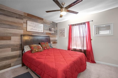 Adosado en venta en Brandon, Florida, 2 dormitorios, 142.7 m2 № 2099459 - foto 21