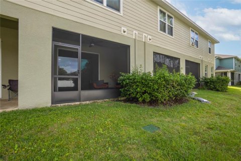 Adosado en venta en Brandon, Florida, 2 dormitorios, 142.7 m2 № 2099459 - foto 27