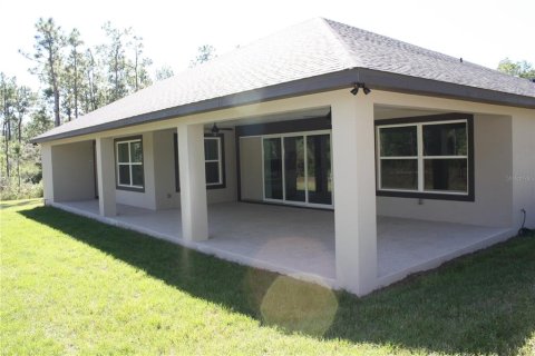 Villa ou maison à vendre à Weeki Wachee, Floride: 4 chambres, 266.63 m2 № 2430709 - photo 3
