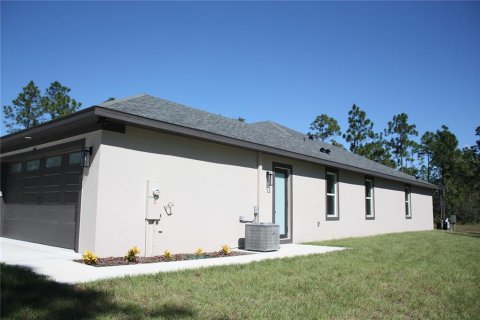Villa ou maison à vendre à Weeki Wachee, Floride: 4 chambres, 266.63 m2 № 2430709 - photo 2