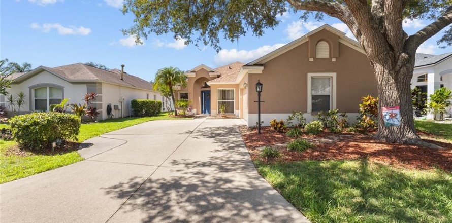 Casa en Bradenton, Florida 4 dormitorios, 178.65 m2 № 2204107