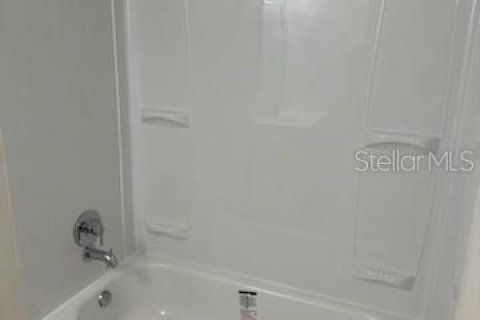 Condo in Altamonte Springs, Florida, 3 bedrooms  № 1322266 - photo 12