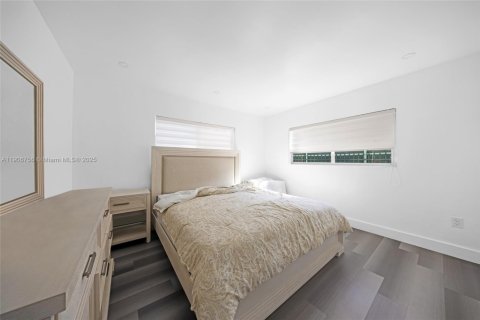 Снять в аренду виллу или дом в Хайалиа, Флорида 3 спальни, 157.56м2, № 1963248 - фото 20