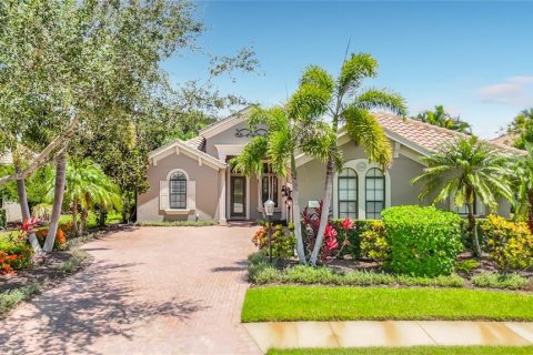 Villa ou maison à Lakewood Ranch, Floride 3 chambres, 243.78 m2 № 2310890