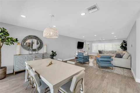 Villa ou maison à vendre à Pompano Beach, Floride: 3 chambres, 219.99 m2 № 2250353 - photo 21