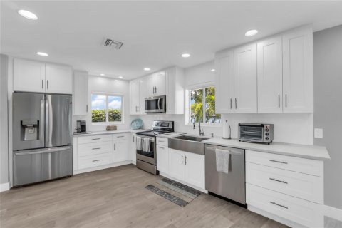 Villa ou maison à vendre à Pompano Beach, Floride: 3 chambres, 219.99 m2 № 2250353 - photo 27