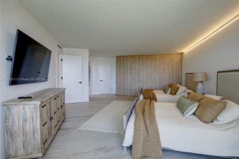 Copropriété à louer à Key Biscayne, Floride: 3 chambres, 165.55 m2 № 2023007 - photo 25