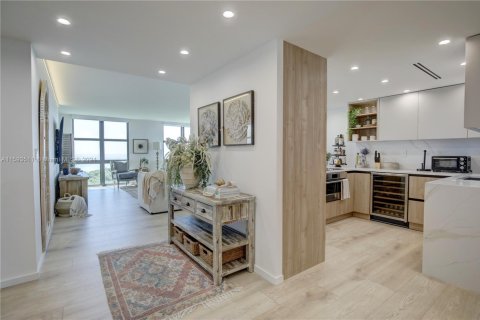 Copropriété à louer à Key Biscayne, Floride: 3 chambres, 165.55 m2 № 2023007 - photo 3