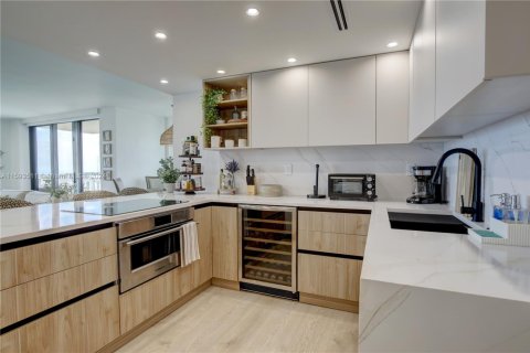 Copropriété à louer à Key Biscayne, Floride: 3 chambres, 165.55 m2 № 2023007 - photo 4