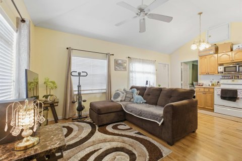 Casa en venta en West Palm Beach, Florida, 4 dormitorios, 140.28 m2 № 2336565 - foto 15