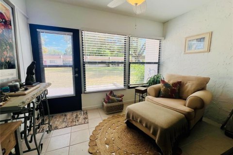 Villa ou maison à vendre à Clearwater, Floride: 2 chambres, 75.44 m2 № 2110735 - photo 8