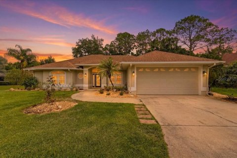 Casa en venta en Winter Haven, Florida, 4 dormitorios, 237.09 m2 № 2199505 - foto 2
