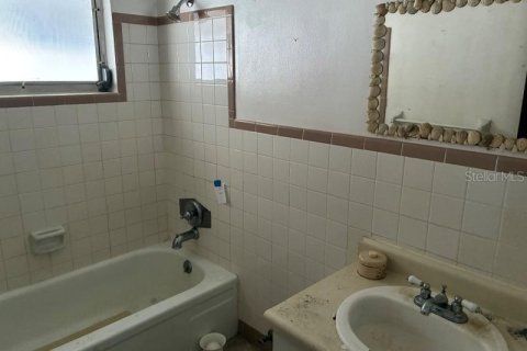 Villa ou maison à vendre à Holiday, Floride: 2 chambres, 93.27 m2 № 2149907 - photo 6