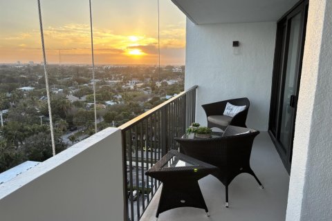 Condo in West Palm Beach, Florida, 2 bedrooms  № 2084181 - photo 7