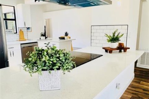 Casa en venta en Deltona, Florida, 4 dormitorios, 176.14 m2 № 1828394 - foto 30