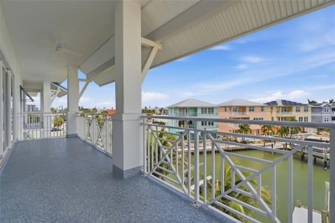 Copropriété à vendre à Madeira Beach, Floride: 3 chambres, 140.47 m2 № 2371693 - photo 17