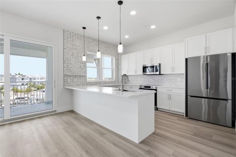 Copropriété à vendre à Madeira Beach, Floride: 3 chambres, 140.47 m2 № 2371693 - photo 11