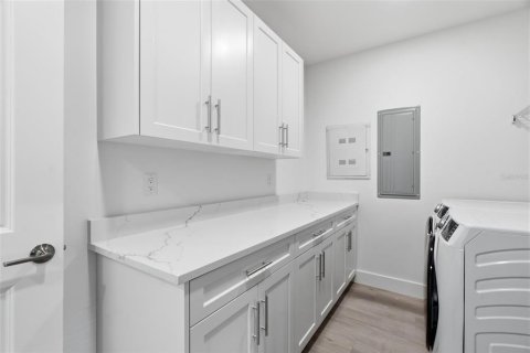 Copropriété à vendre à Madeira Beach, Floride: 3 chambres, 140.47 m2 № 2371693 - photo 30