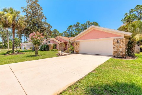 Villa ou maison à vendre à Palm Coast, Floride: 3 chambres, 250.93 m2 № 1851440 - photo 2