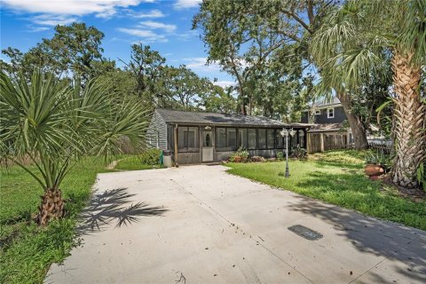 Casa en alquiler en Tampa, Florida, 3 dormitorios, 100.71 m2 № 1895037 - foto 2