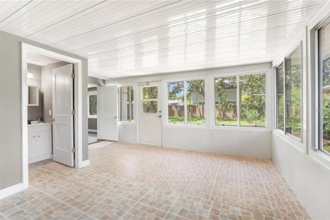 Casa en alquiler en Tampa, Florida, 3 dormitorios, 100.71 m2 № 1895037 - foto 17