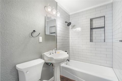 Casa en alquiler en Tampa, Florida, 3 dormitorios, 100.71 m2 № 1895037 - foto 13