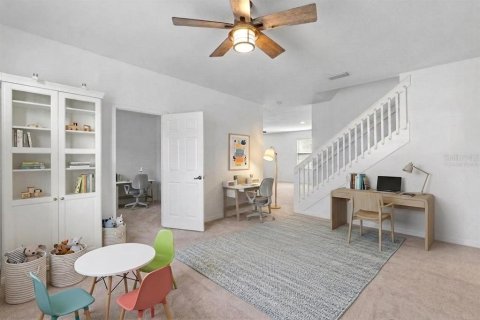 Villa ou maison à vendre à Clermont, Floride: 4 chambres, 288.74 m2 № 2339678 - photo 12