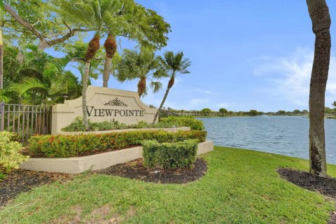 Condo à Margate, Floride, 2 chambres № 2268099