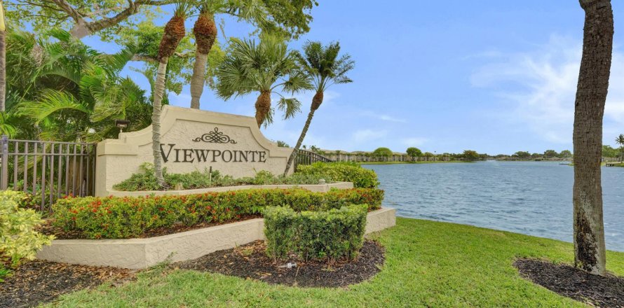 Condo à Margate, Floride, 2 chambres  № 2268099