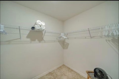 House in Cape Coral, Florida 3 bedrooms, 141.4 sq.m. № 2176973 - photo 21