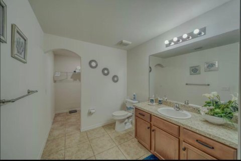 House in Cape Coral, Florida 3 bedrooms, 141.4 sq.m. № 2176973 - photo 19