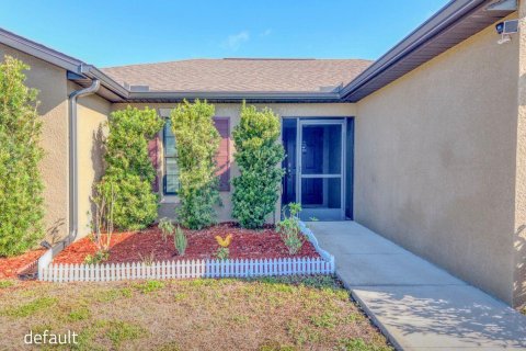 House in Cape Coral, Florida 3 bedrooms, 141.4 sq.m. № 2176973 - photo 8