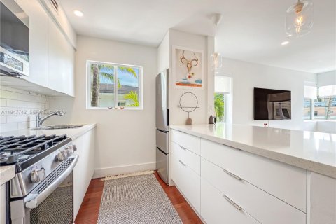 Купить кондоминиум в Майами-Бич, Флорида 1 спальня, 75.81м2, № 2004464 - фото 5