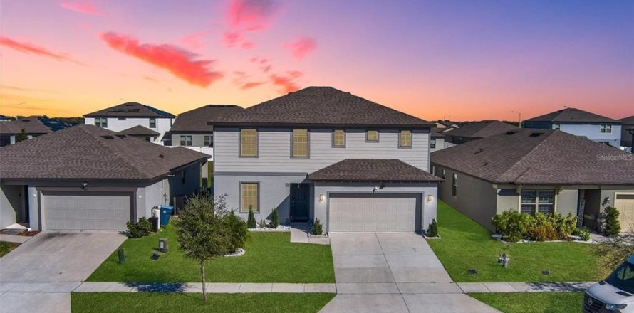 Villa ou maison à Davenport, Floride 4 chambres, 224.45 m2 № 1907921