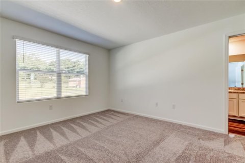 Снять в аренду таунхаус в Дейд-Сити, Флорида 5 комнат, 128.76м2, № 1827982 - фото 17