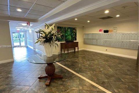 Condominio en alquiler en Fort Lauderdale, Florida, 1 dormitorio, 58.06 m2 № 2078436 - foto 29