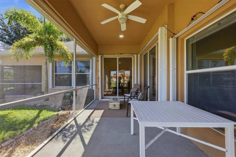 House in Port Charlotte, Florida 4 bedrooms, 208.01 sq.m. № 2418851 - photo 29
