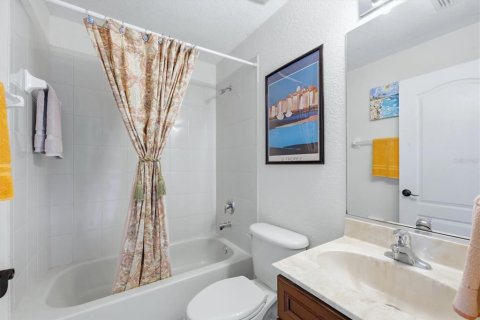 House in Port Charlotte, Florida 4 bedrooms, 208.01 sq.m. № 2418851 - photo 24
