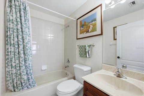 House in Port Charlotte, Florida 4 bedrooms, 208.01 sq.m. № 2418851 - photo 22