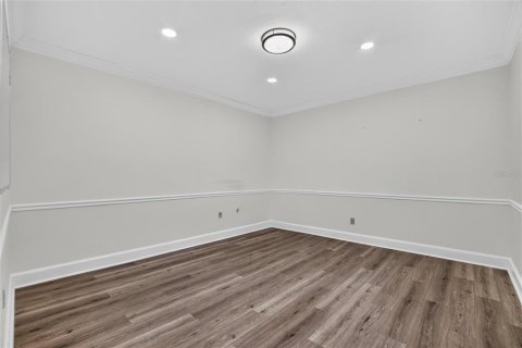 Commercial property in Tampa, Florida 148.64 sq.m. № 2403473 - photo 28