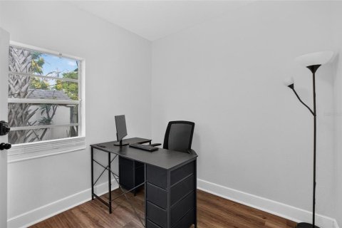 Commercial property in Tampa, Florida 148.64 sq.m. № 2403473 - photo 24