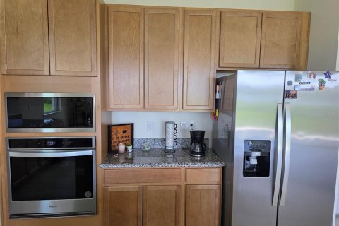 House in Kissimmee, Florida 4 bedrooms, 184.41 sq.m. № 1629646 - photo 19