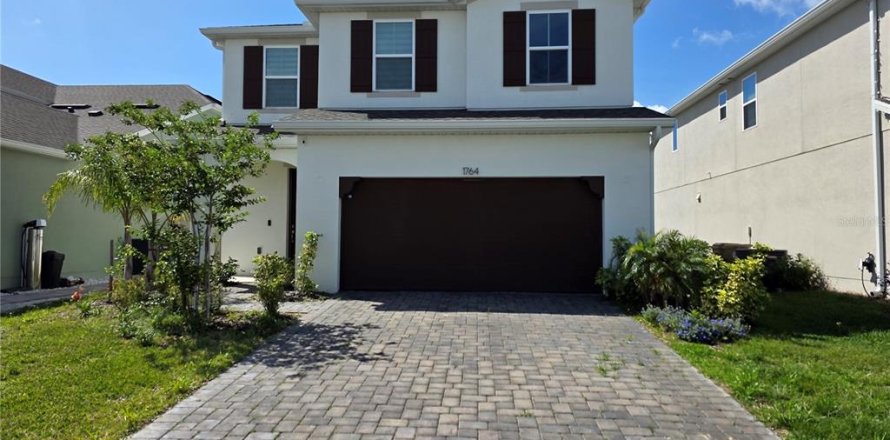 House in Kissimmee, Florida 4 bedrooms, 184.41 sq.m. № 1629646